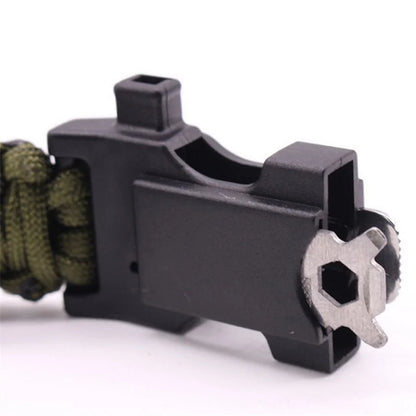 Versatile Paracord Survival Bracelet - 15 Functions